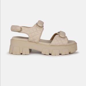 Misguided Cream Quilted Chunky Grandad Sandals